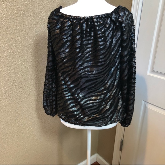 WHBM top. - Picture 9 of 14